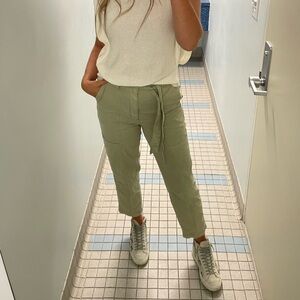 Universal Thread Green Cargo Pants